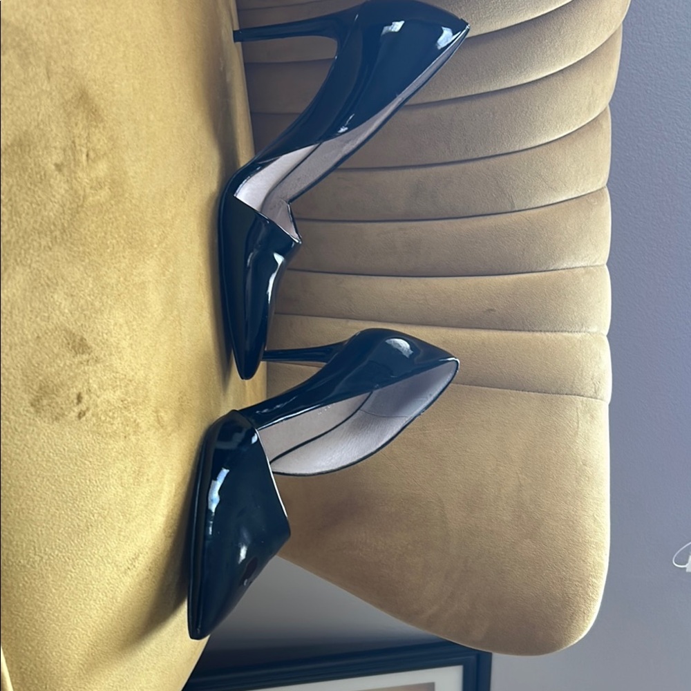 Kenneth Cole Black Patent Leather Stiletto Heels